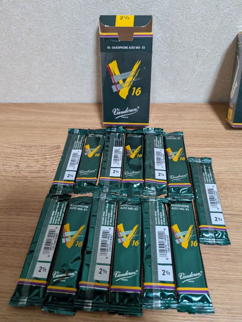 （Nam）Vandoren V16 サックスリード 2½ と 3 セット