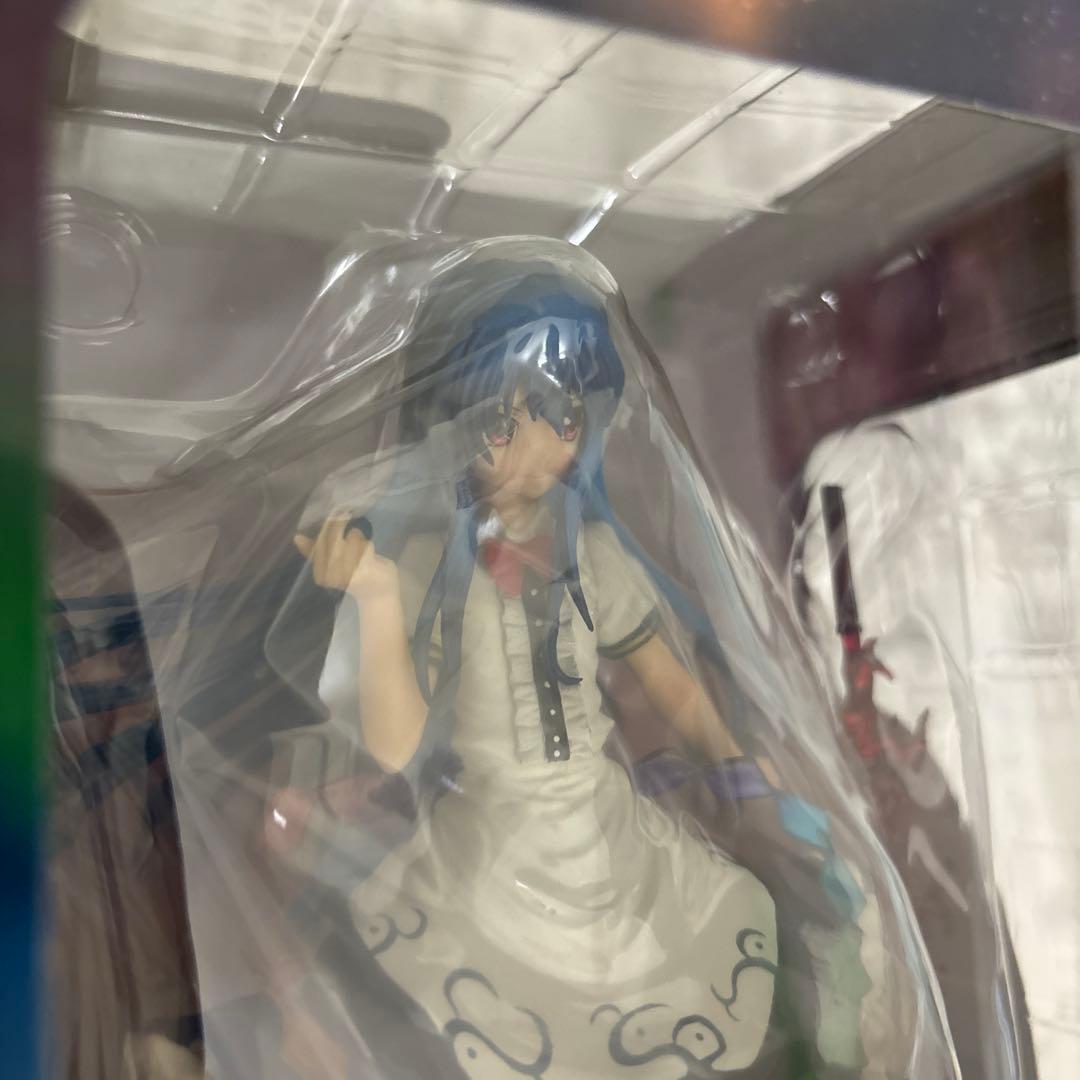 東方の比那名居天子のフィギュア