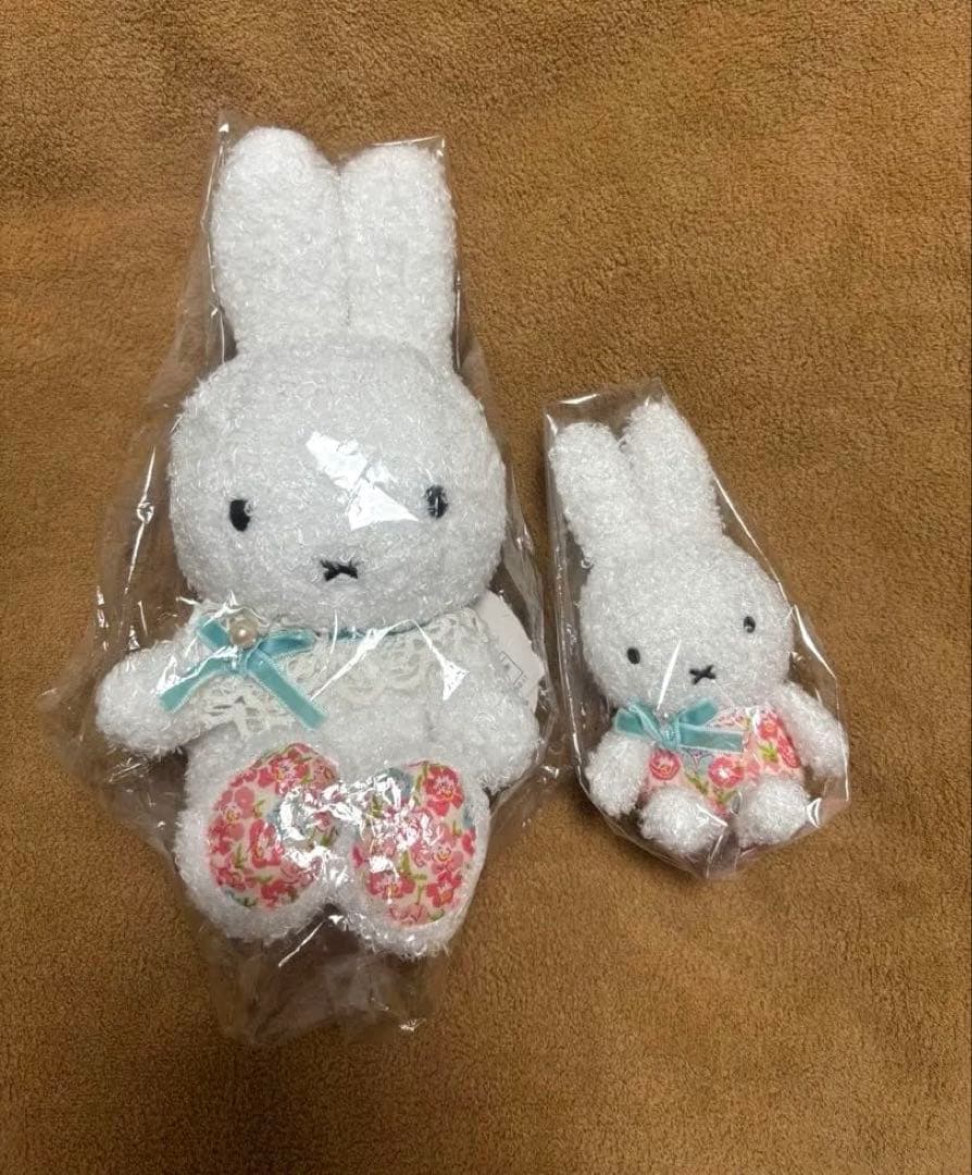 ミッフィー ミニョン ぬいぐるみ マスコット