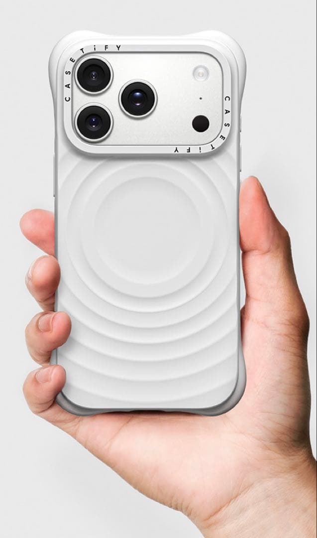 CASETiFY iPhone17Pro Max用ケース ホワイト