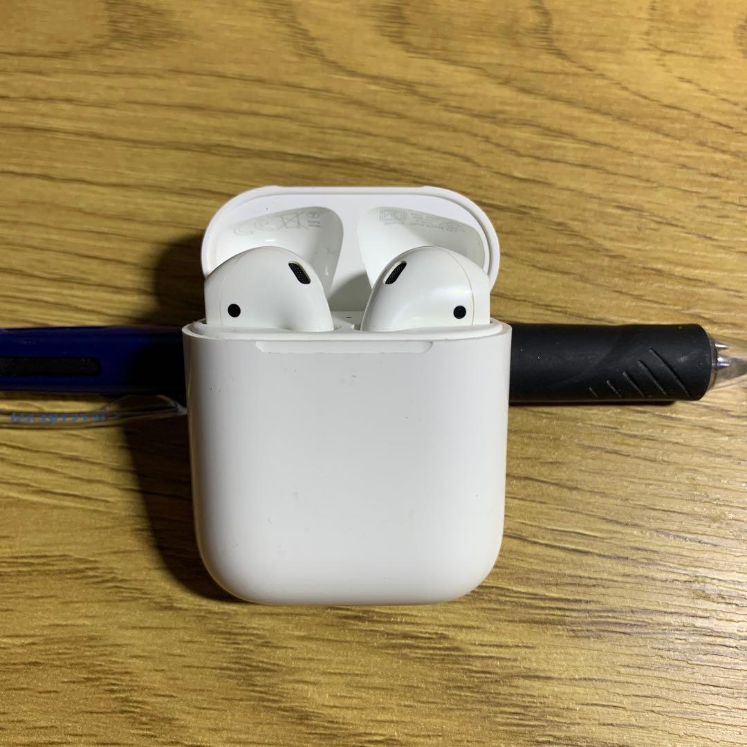 Apple AirPods 第二世代