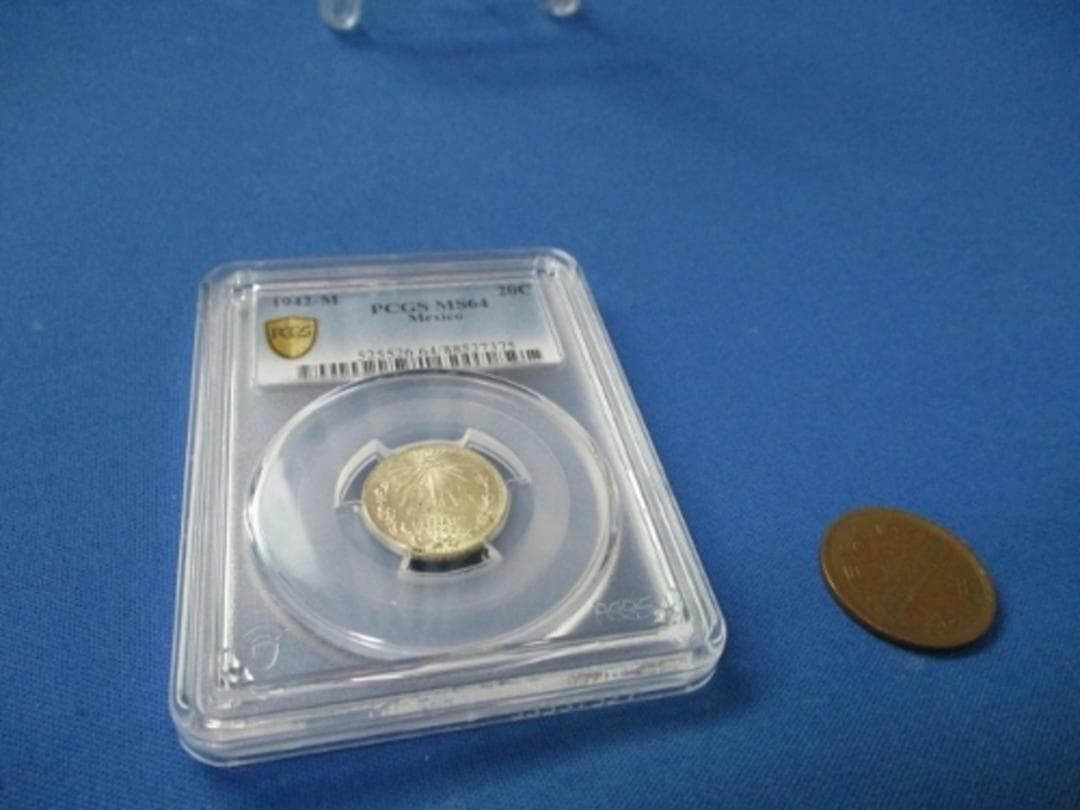 メキシコ 20センタボ銀貨☆1942年／未使用／鷲の紋章／アンティーク／