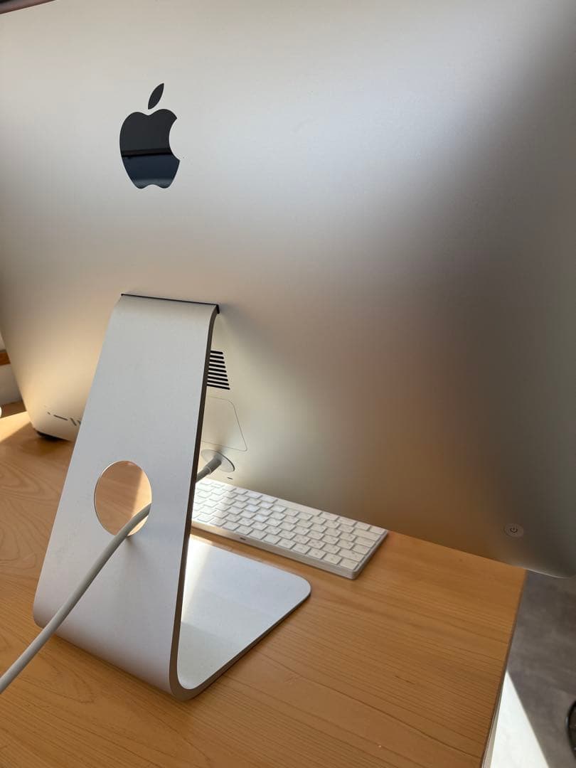 値下げiMac 2020 32GB（16GB+16GB追加）ストレージ500GB