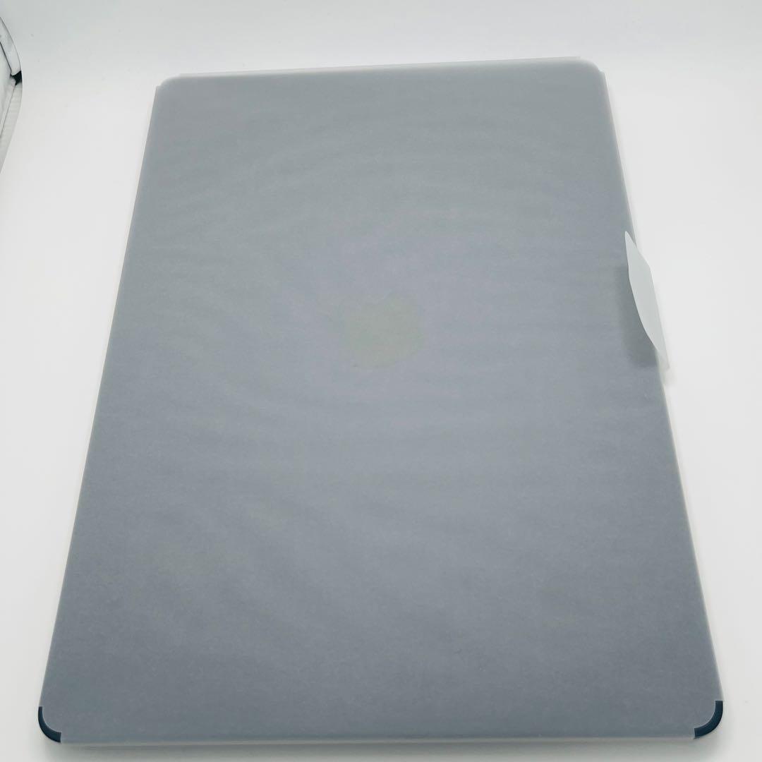 整備未使用100% Macbook(M2) 8/256GB 8コア2022 本体