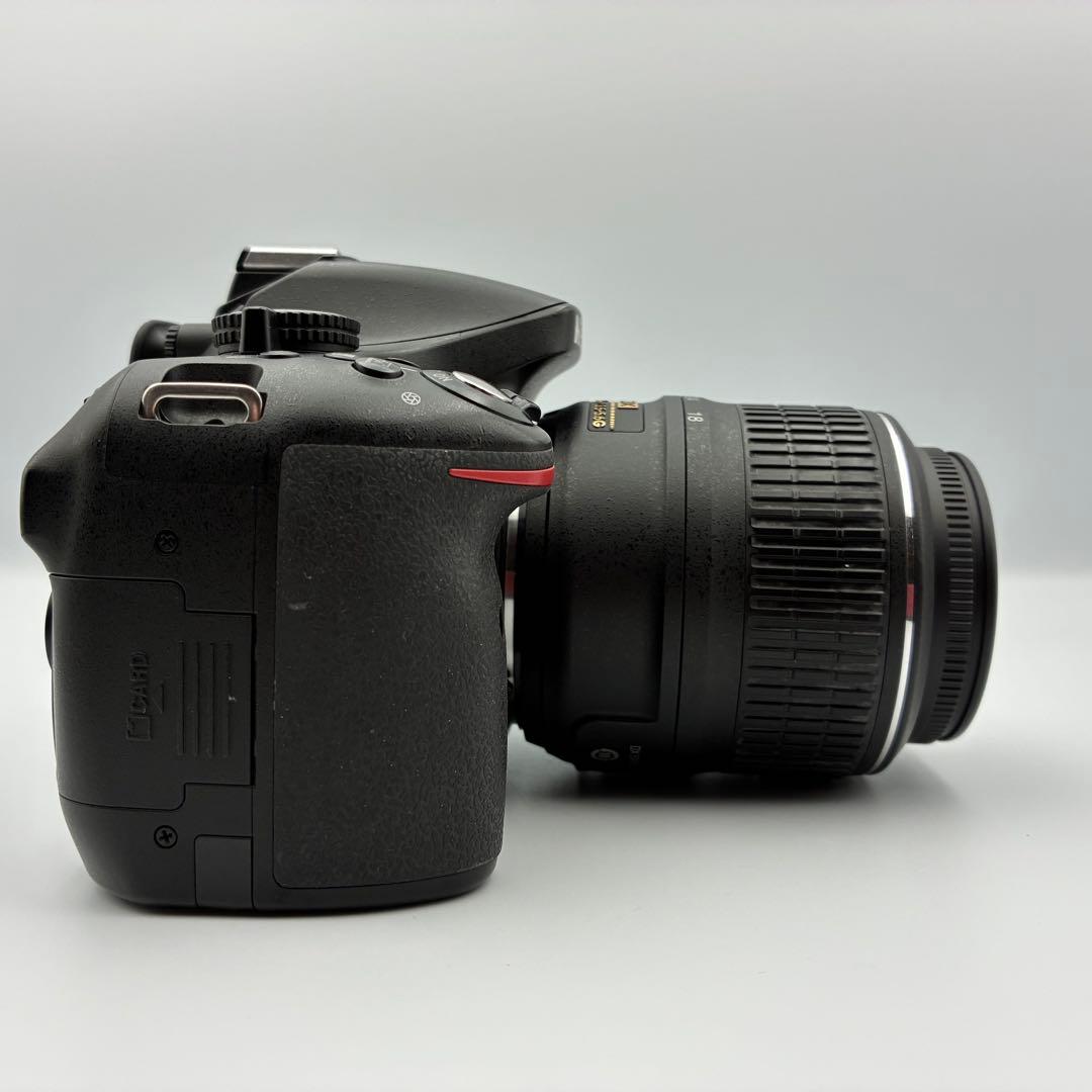 美品★ Nikon D5200 軽量 バリアングル デジタル一眼 ニコン
