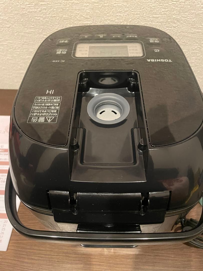 東芝 IHジャー炊飯器 3号炊き ブラック TOSHIBA RC-5XW